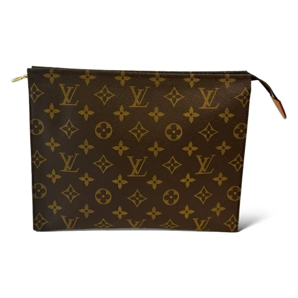 Louis Vuitton Pochette Accessoire leather clutch bag